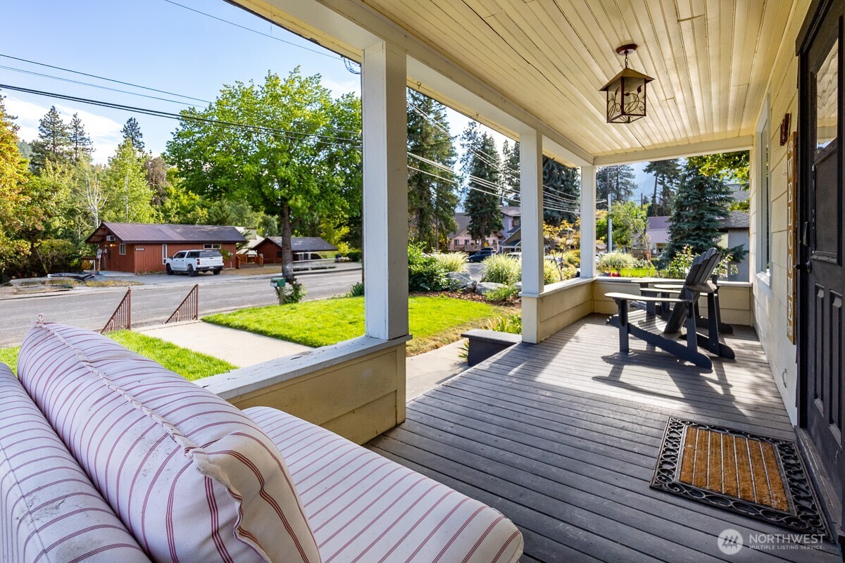 1112 Commercial Street , Leavenworth, WA 98826