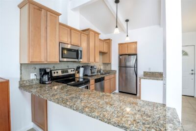 1302 N 6th Street #10, Tacoma, WA 98403 - Photo 5