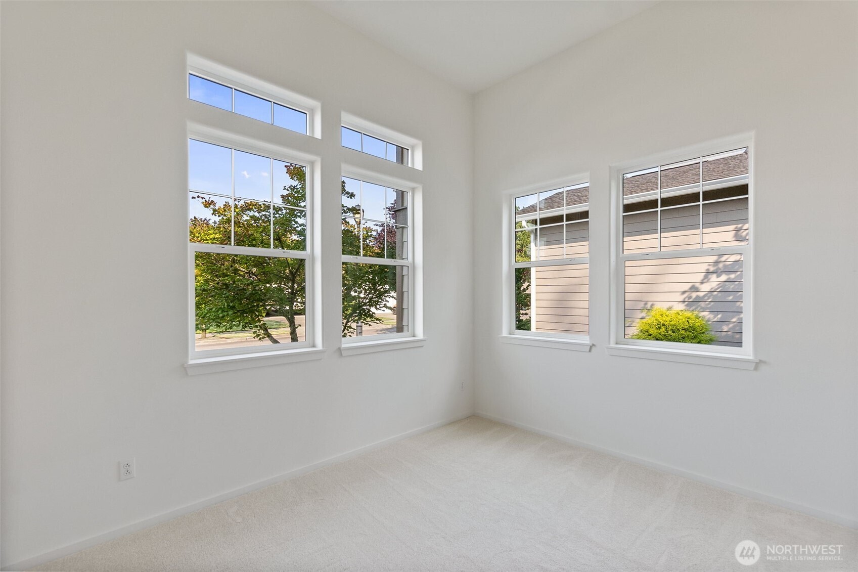 8231 Orcas Loop NE, Lacey, WA 98516