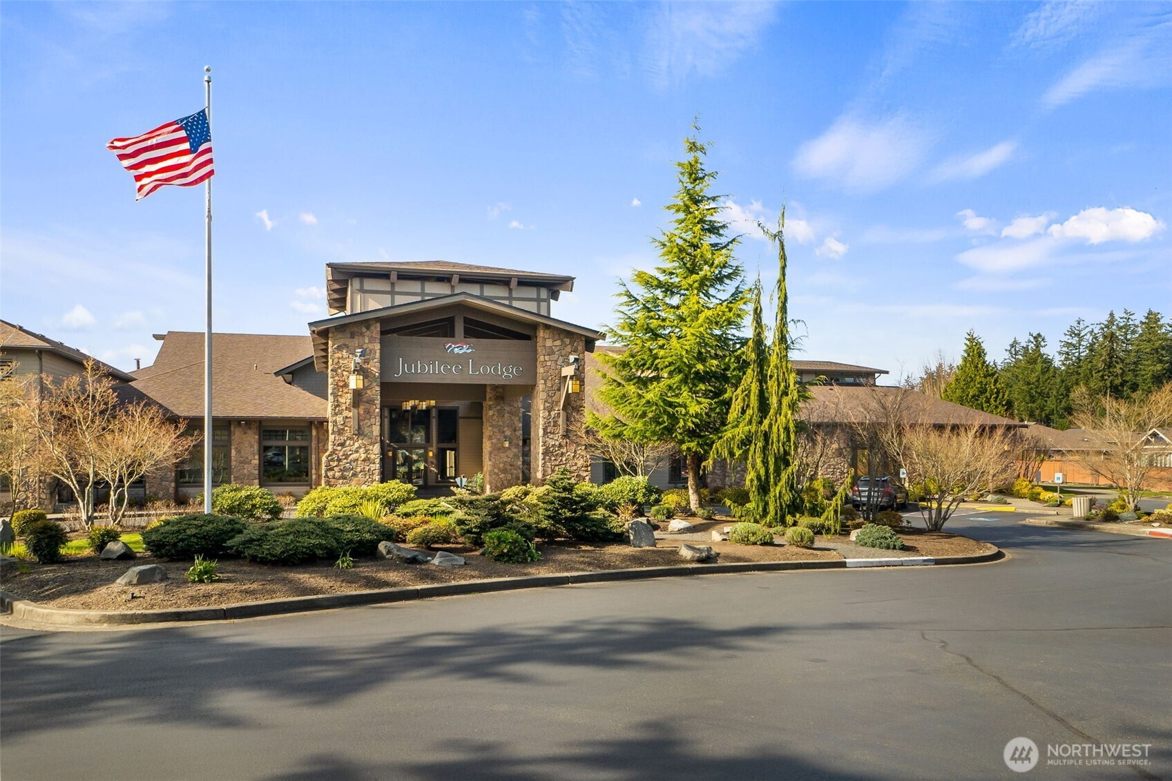 8231 Orcas Loop NE, Lacey, WA 98516