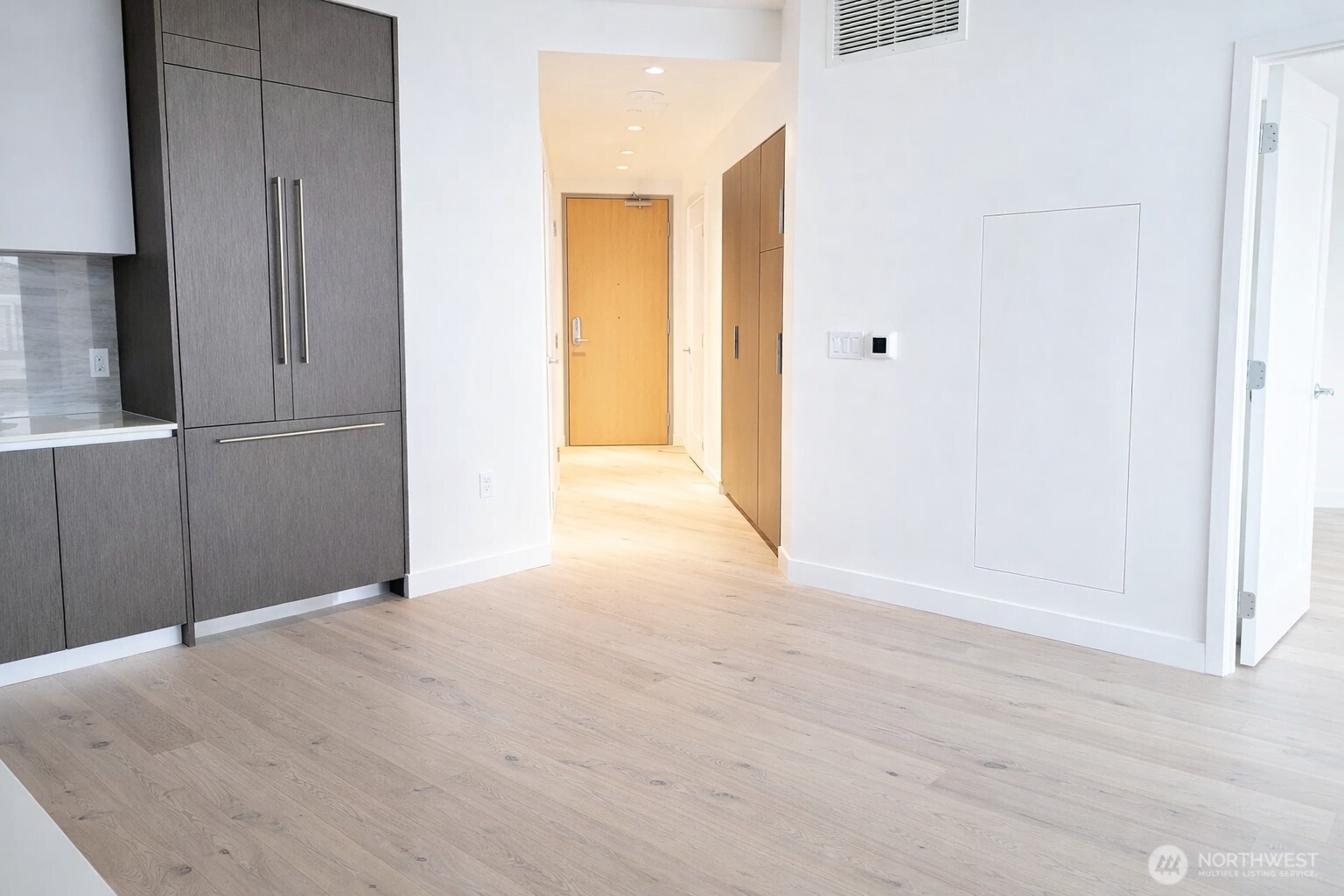 2510 6th Avenue #1409, Seattle, WA 98121