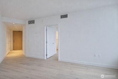 2510 6th Avenue #1409, Seattle, WA 98121 - Photo 5