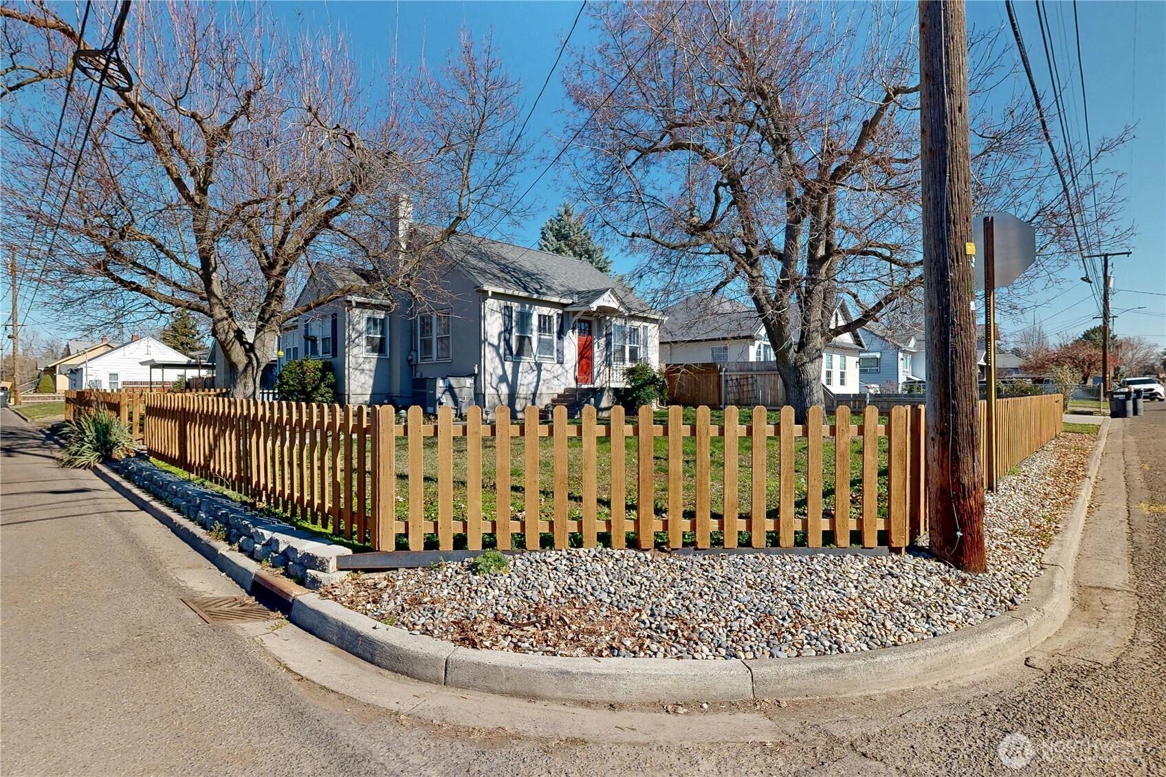 405 SE 8th Street , College Place, WA 99324