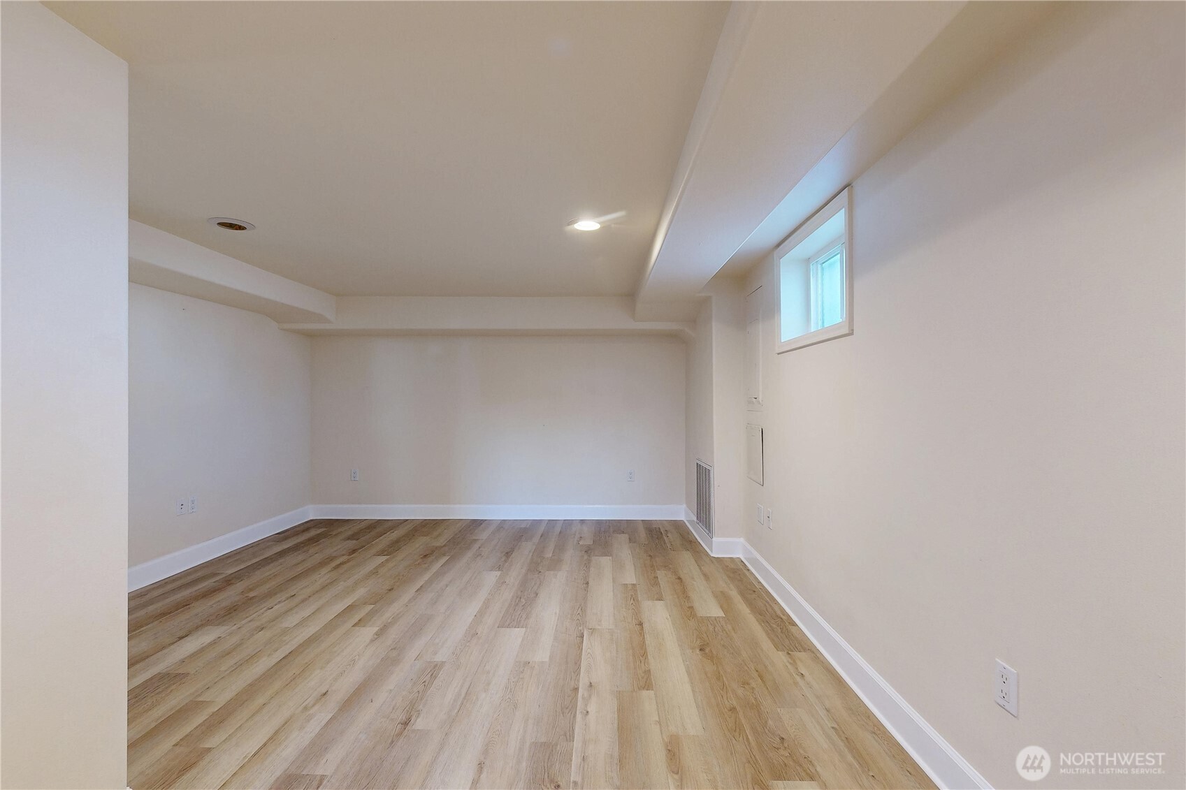 405 SE 8th Street , College Place, WA 99324