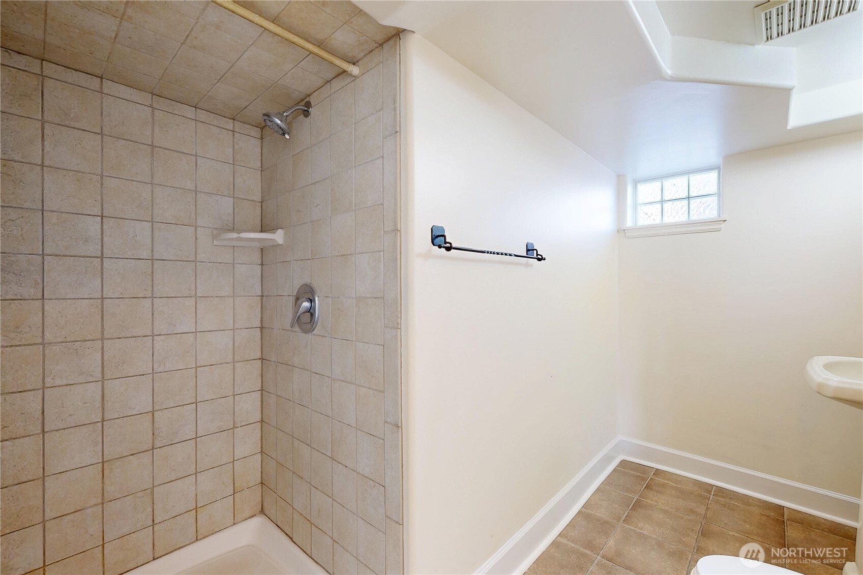 405 SE 8th Street , College Place, WA 99324