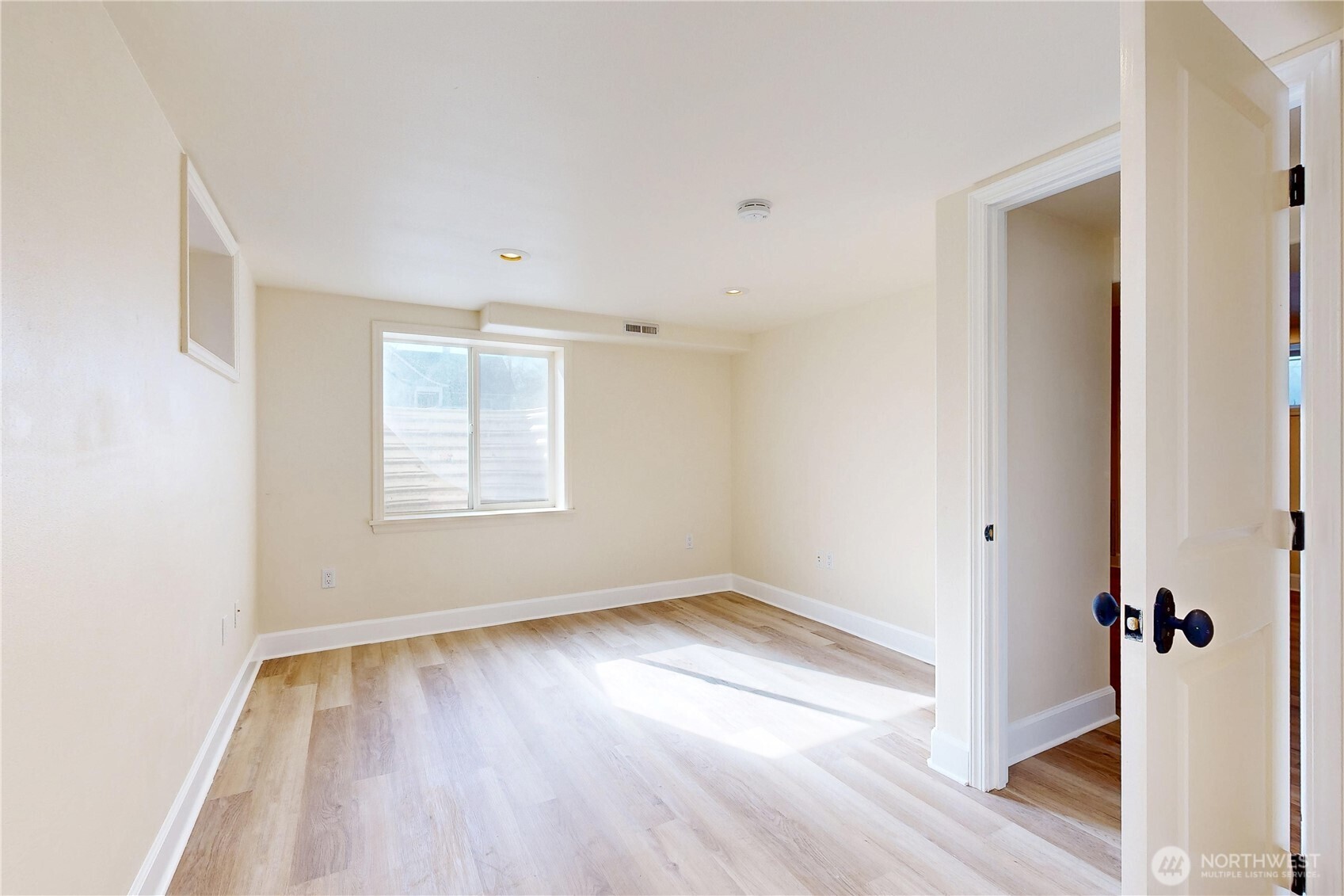 405 SE 8th Street , College Place, WA 99324