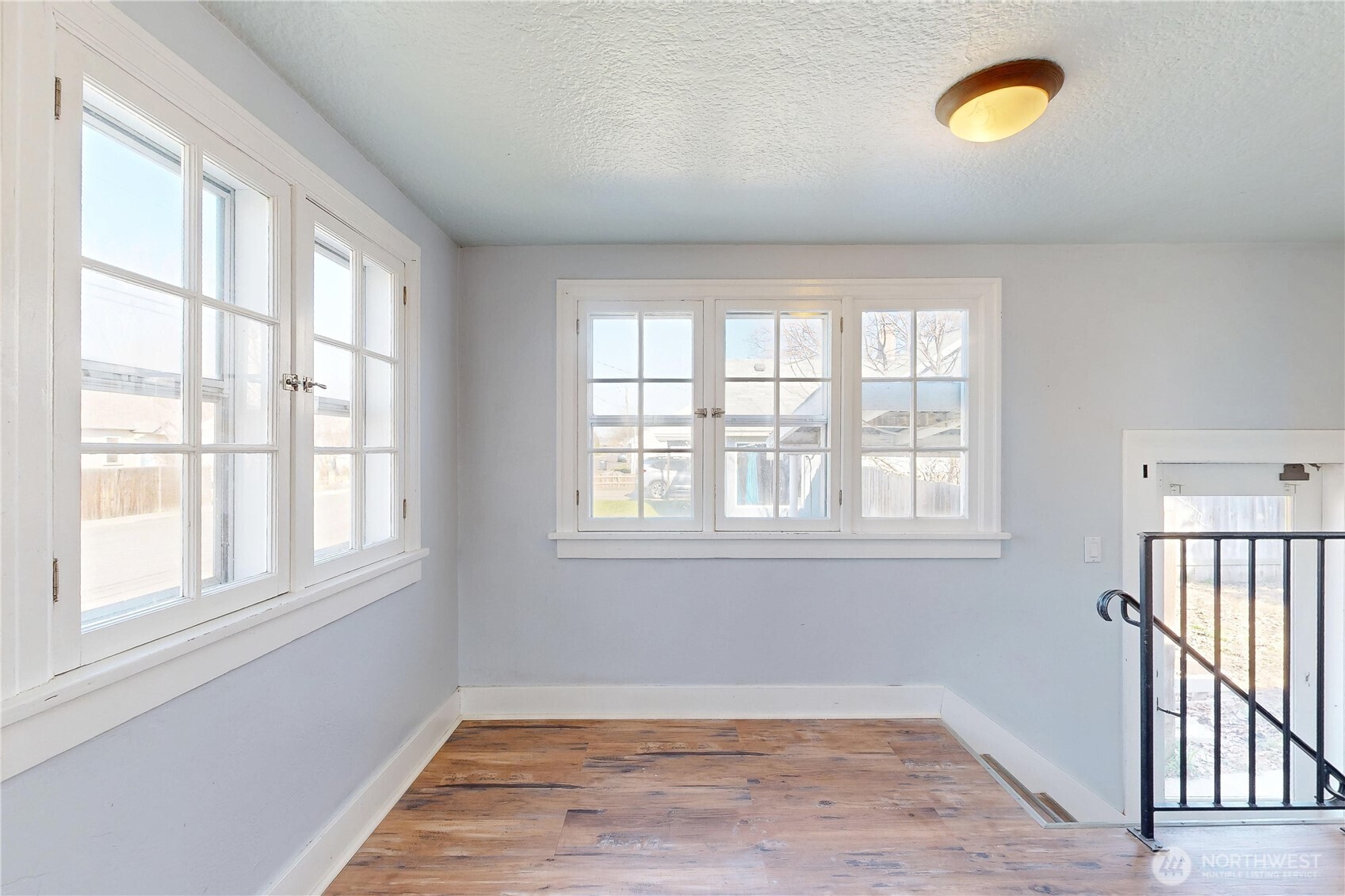 405 SE 8th Street , College Place, WA 99324