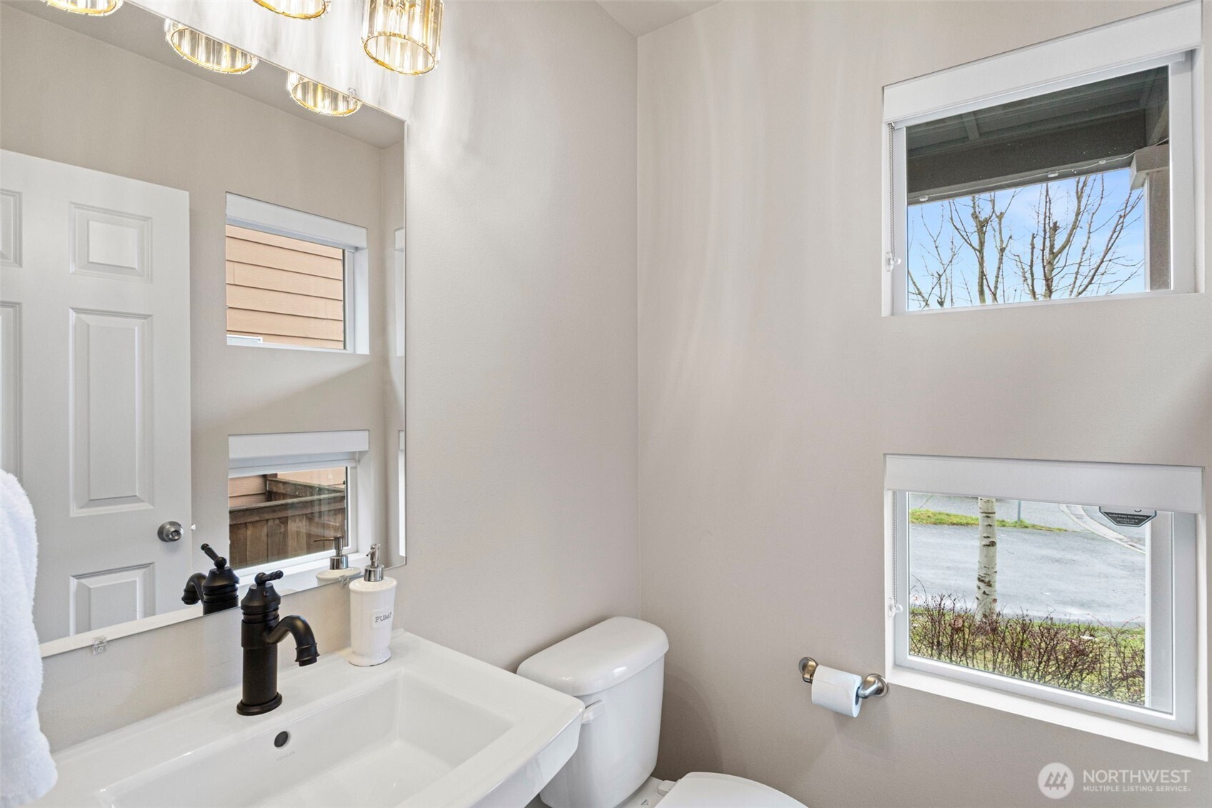 17913 38th Drive #20, Bothell, WA 98012