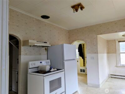 1615 4th Street , Marysville, WA 98270 - Photo 3