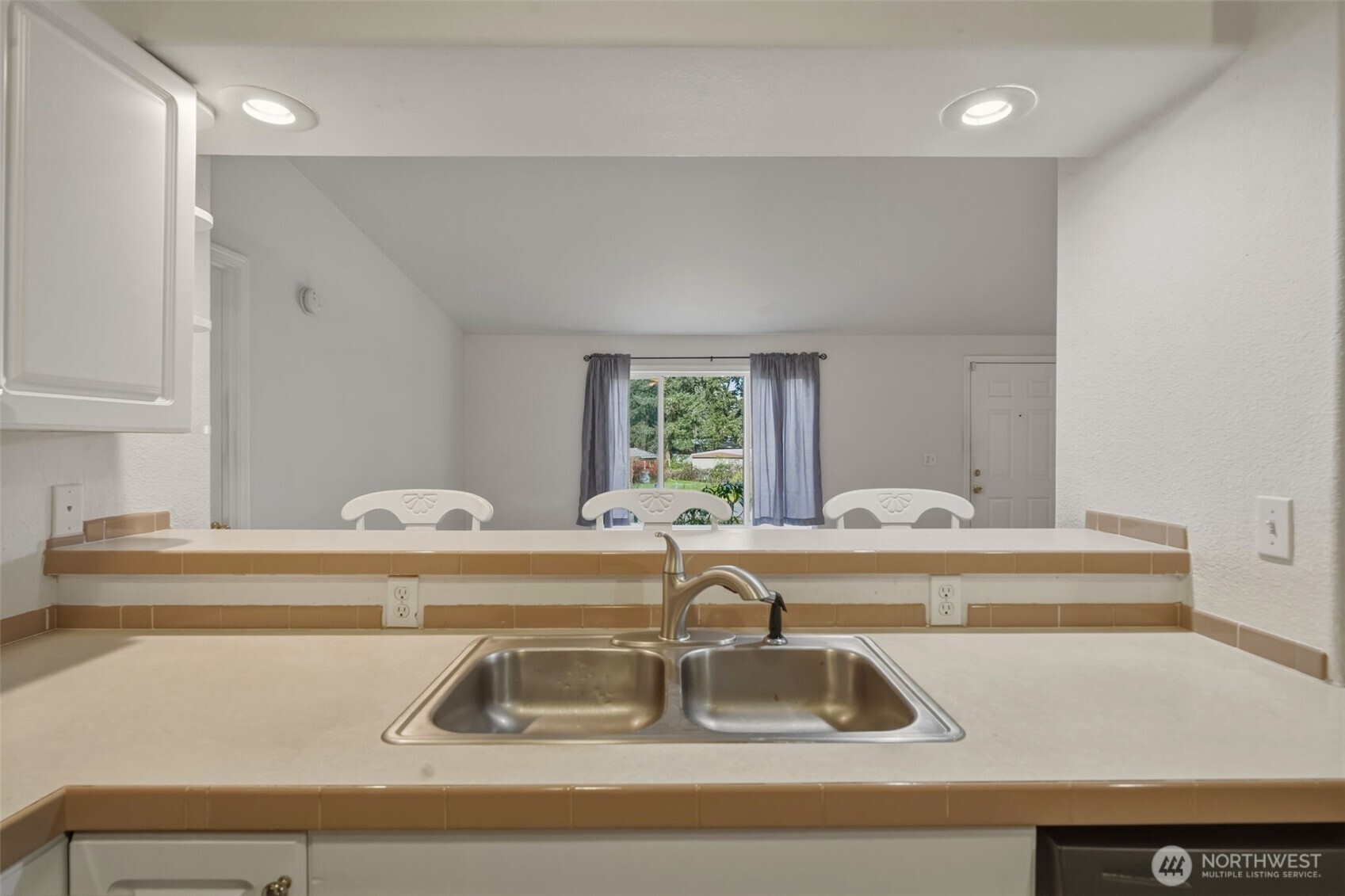 6202 197th Street E, Spanaway, WA 98387