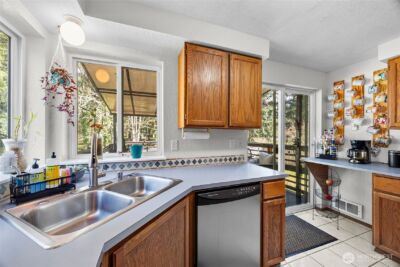 809 148th Street Ct E, Tacoma, WA 98445 - Photo 15