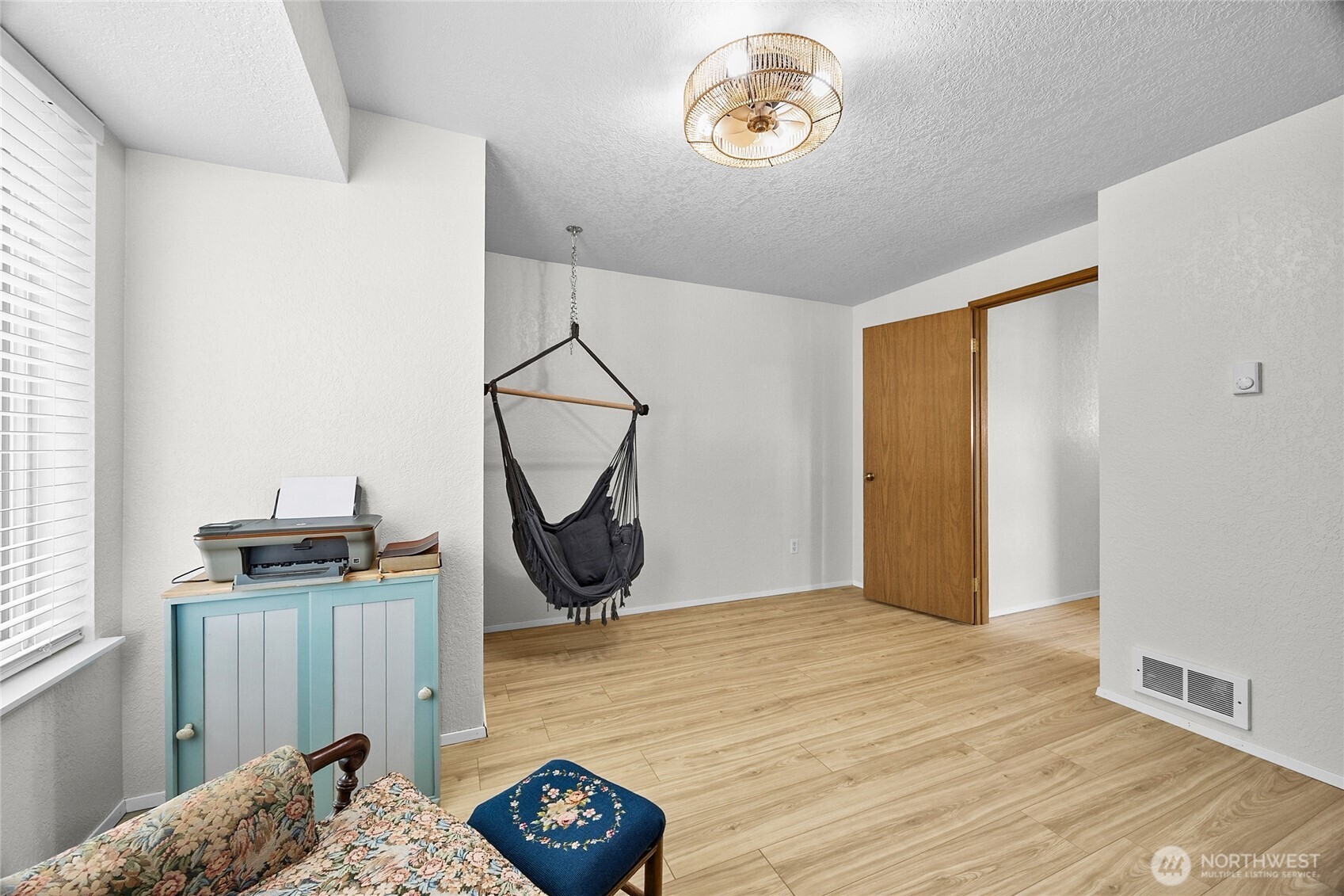 809 148th Street Ct E, Tacoma, WA 98445