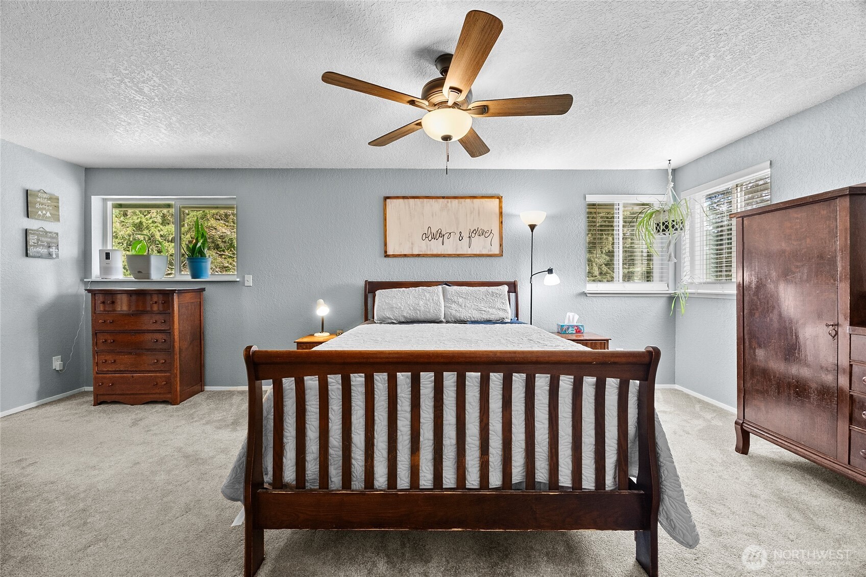 809 148th Street Ct E, Tacoma, WA 98445