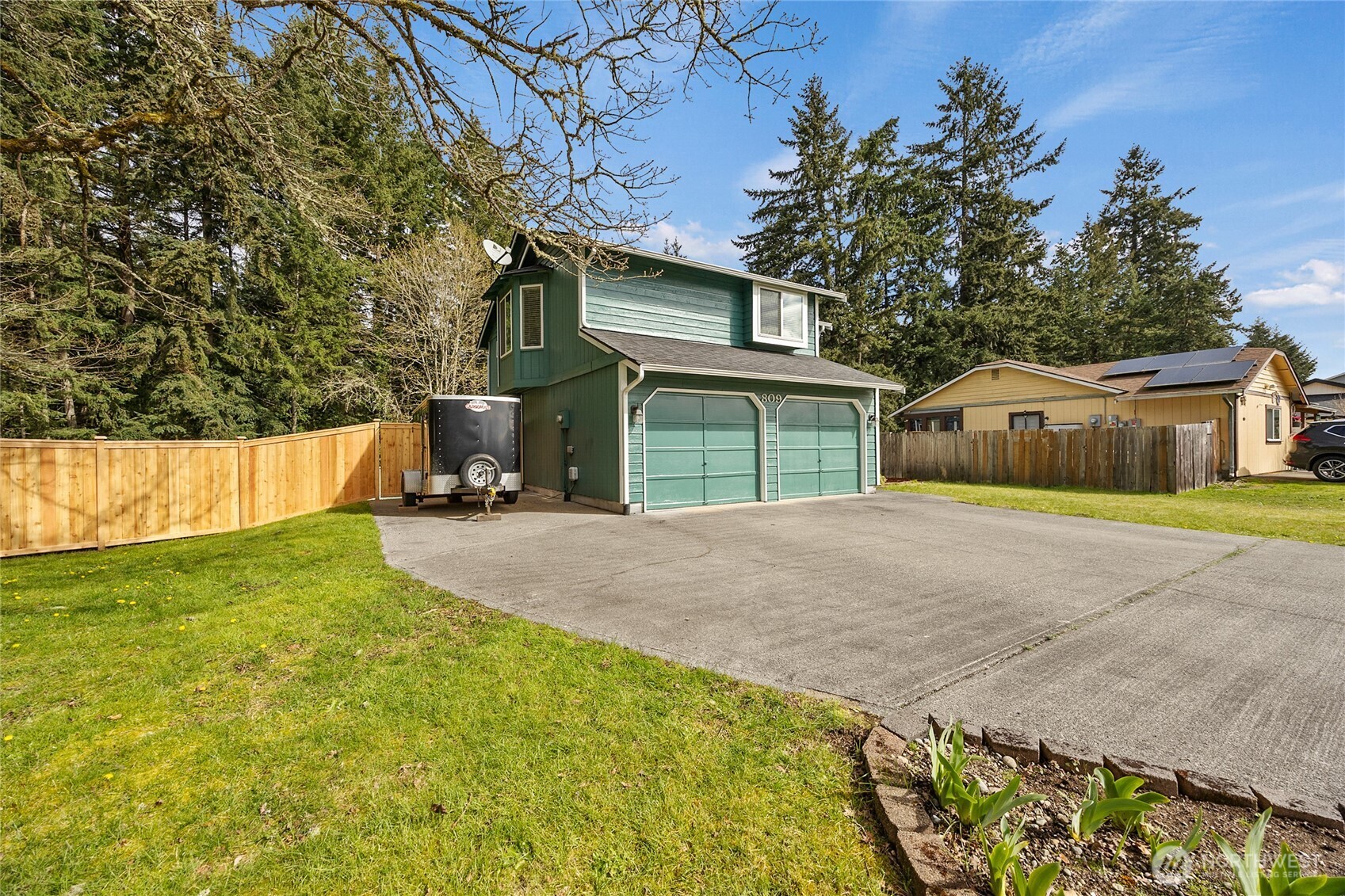 809 148th Street Ct E, Tacoma, WA 98445