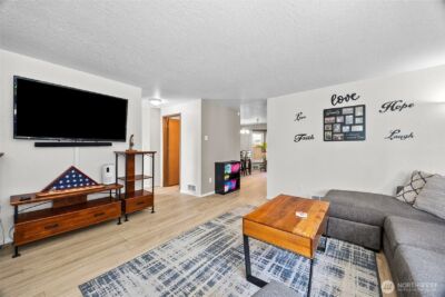 809 148th Street Ct E, Tacoma, WA 98445 - Photo 5