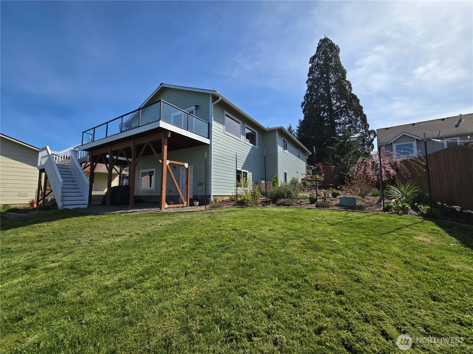 1106 Fairmount Ave , Shelton, WA 98584