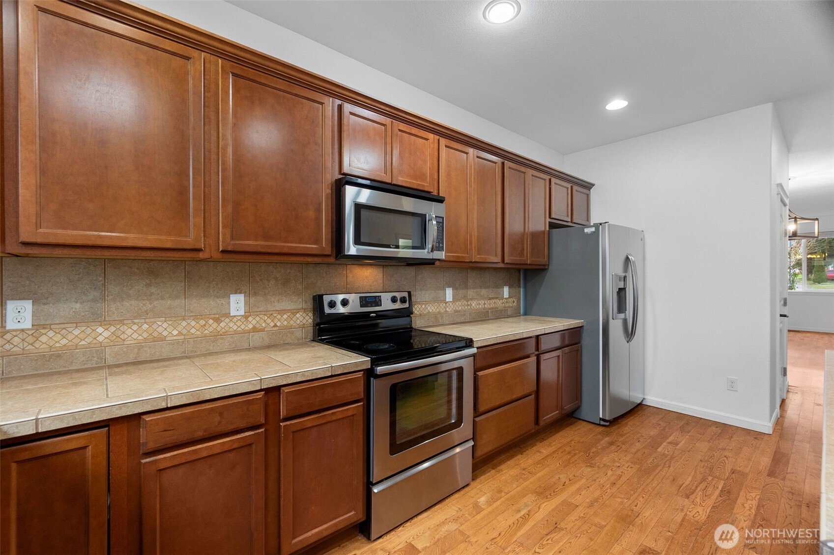 1528 Farina Loop SE, Olympia, WA 98513