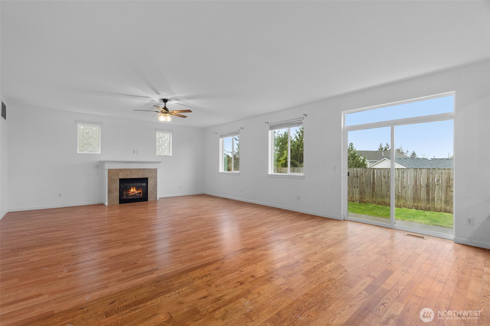 1528 Farina Loop SE, Olympia, WA 98513