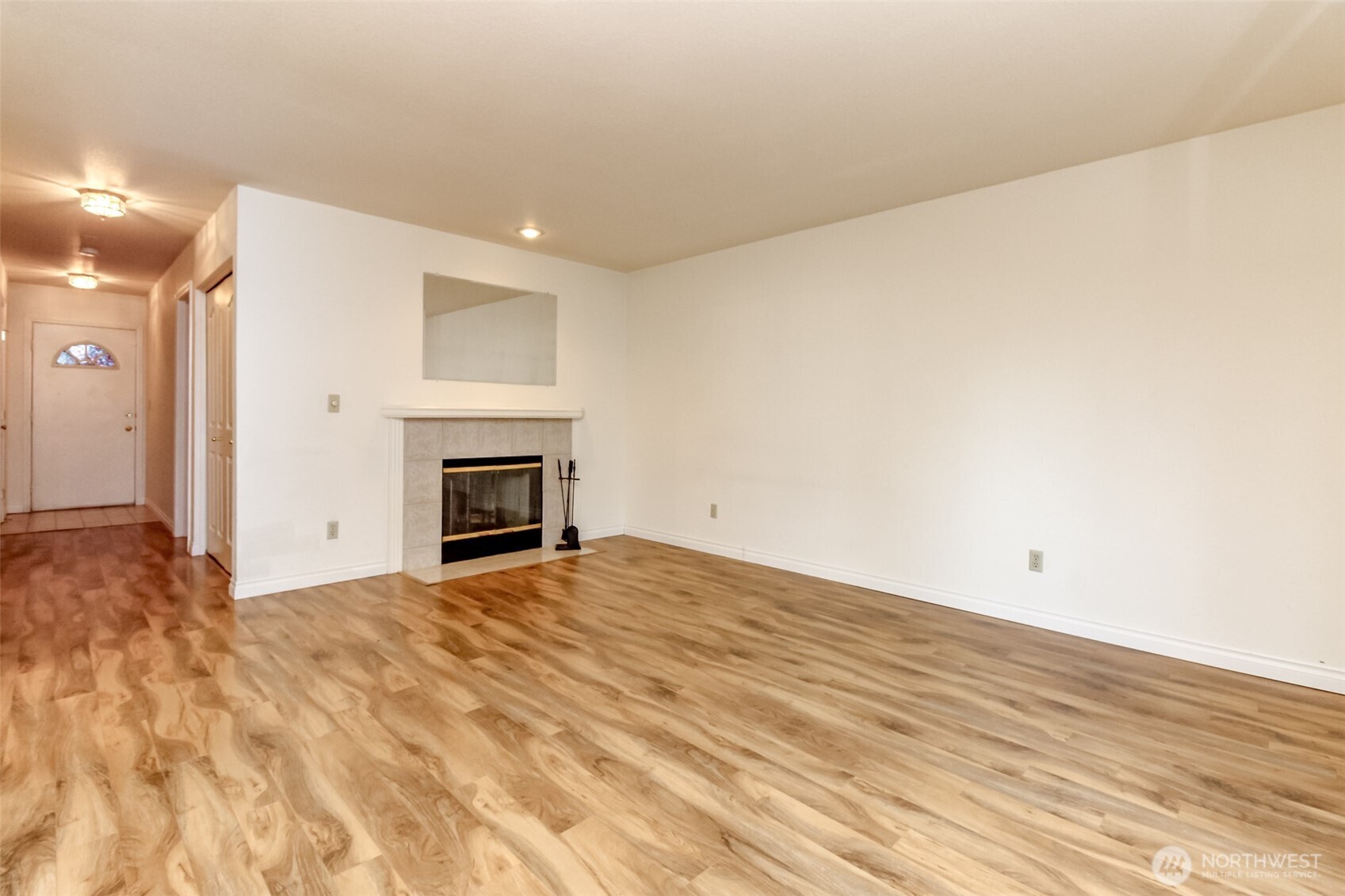 1830 S 336th Street #C102, Federal Way, WA 98003