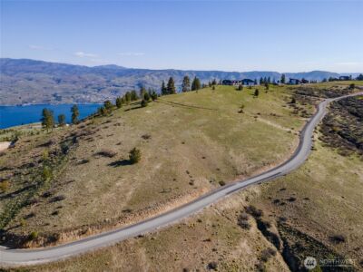 282 Hawks Ridge Road , Chelan, WA 98816 - Photo 15