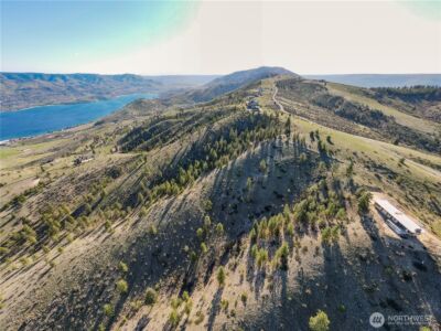 282 Hawks Ridge Road , Chelan, WA 98816 - Photo 16