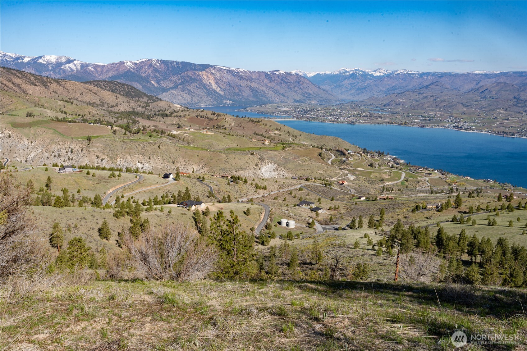 282 Hawks Ridge Road , Chelan, WA 98816