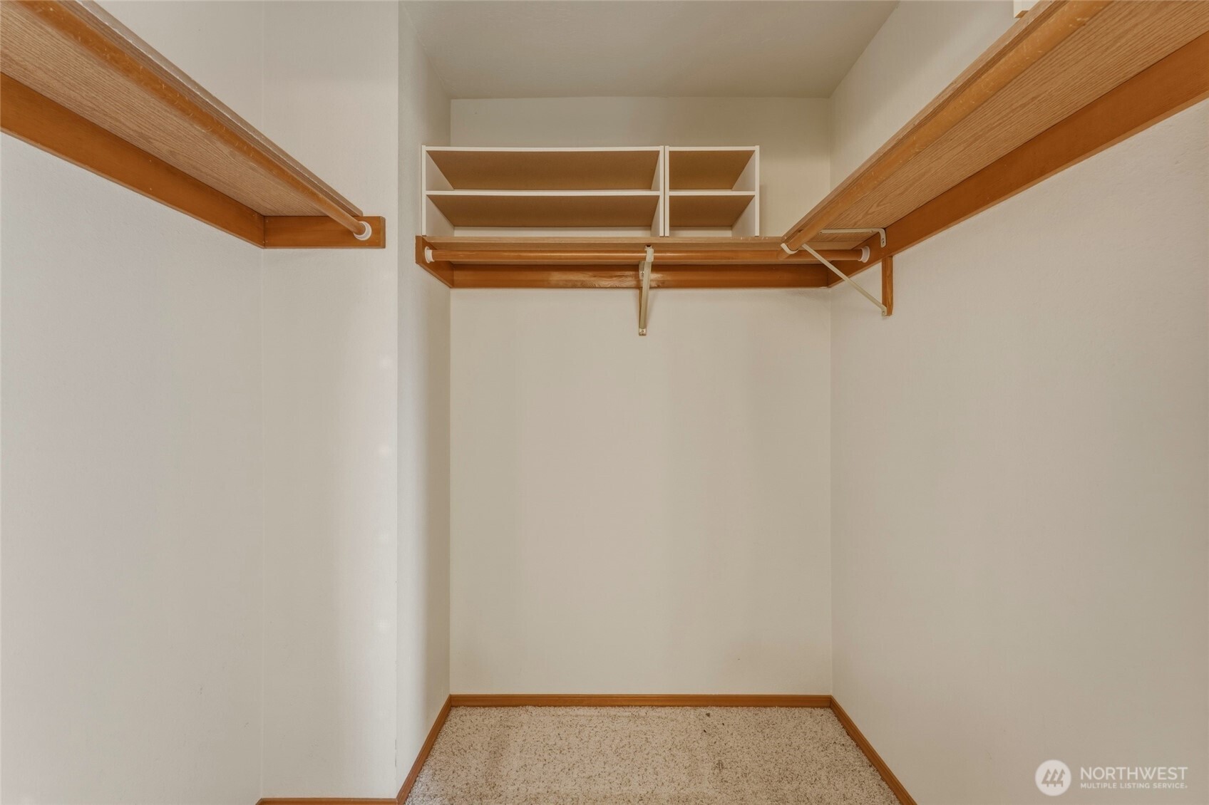 807 SE Sentry Drive , College Place, WA 99324