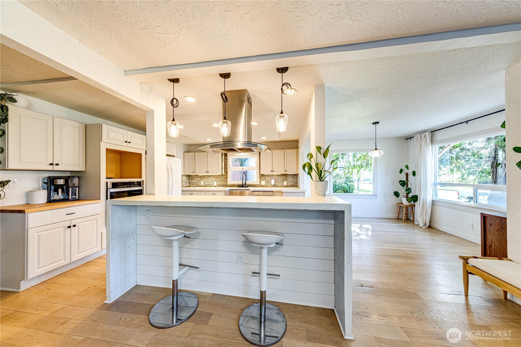 231 W Fourth Street , Port Angeles, WA 98362