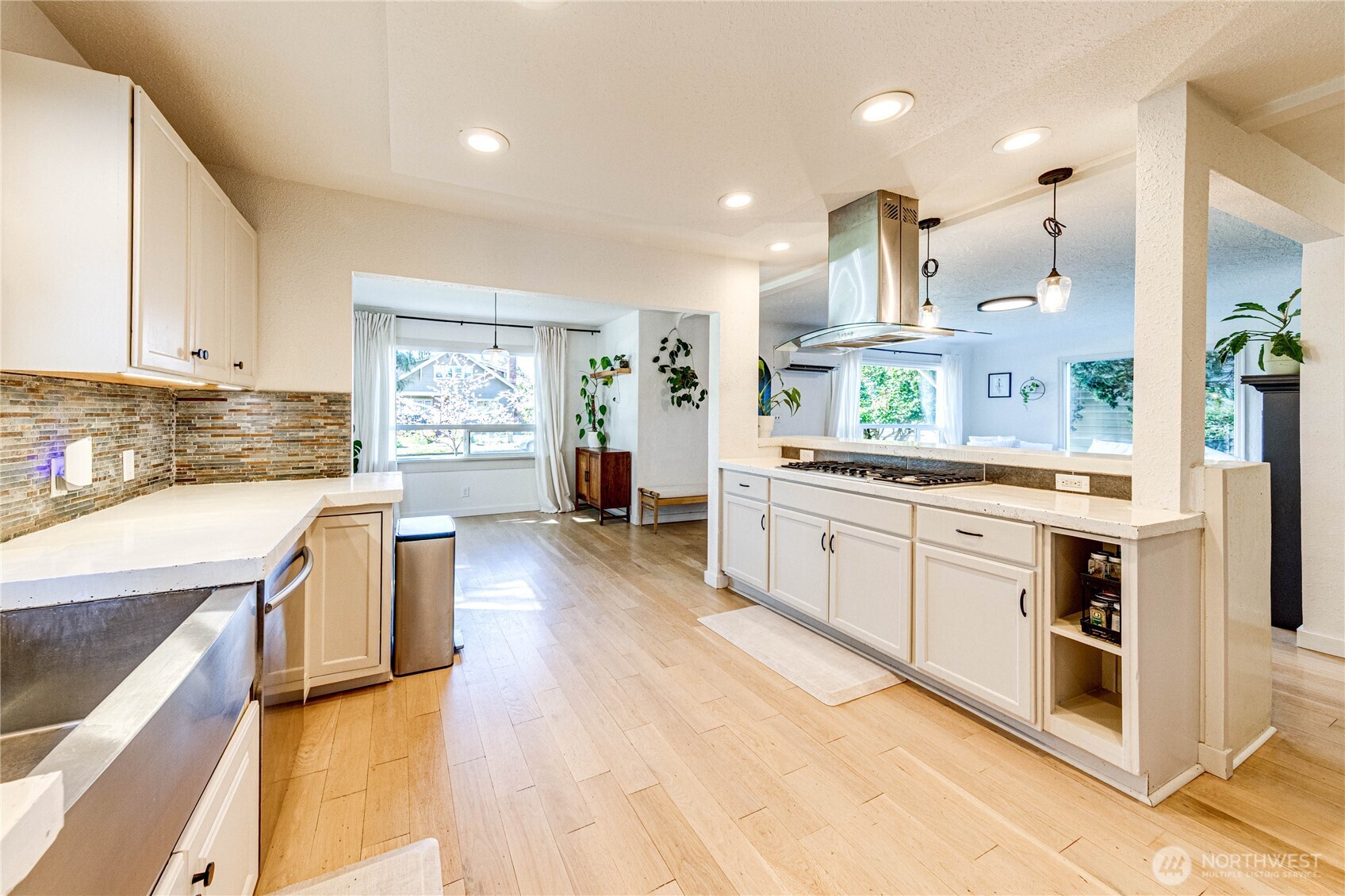 231 W Fourth Street , Port Angeles, WA 98362