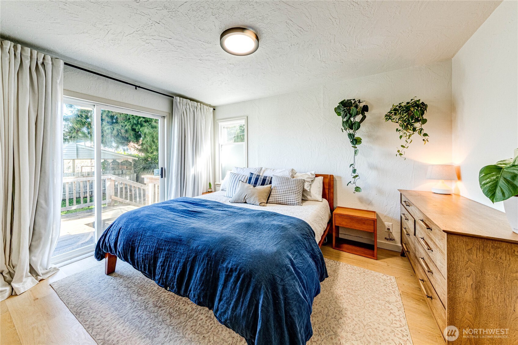 231 W Fourth Street , Port Angeles, WA 98362