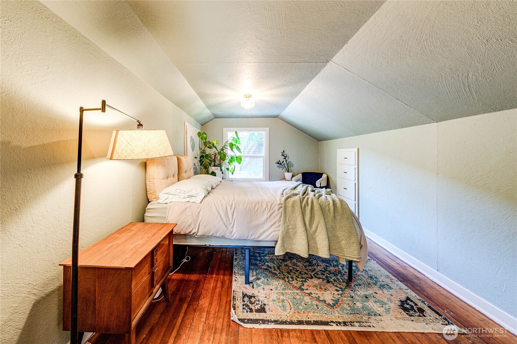 231 W Fourth Street , Port Angeles, WA 98362