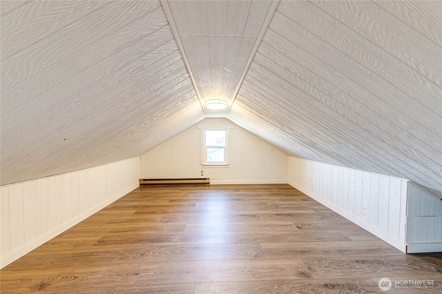 231 W Fourth Street , Port Angeles, WA 98362