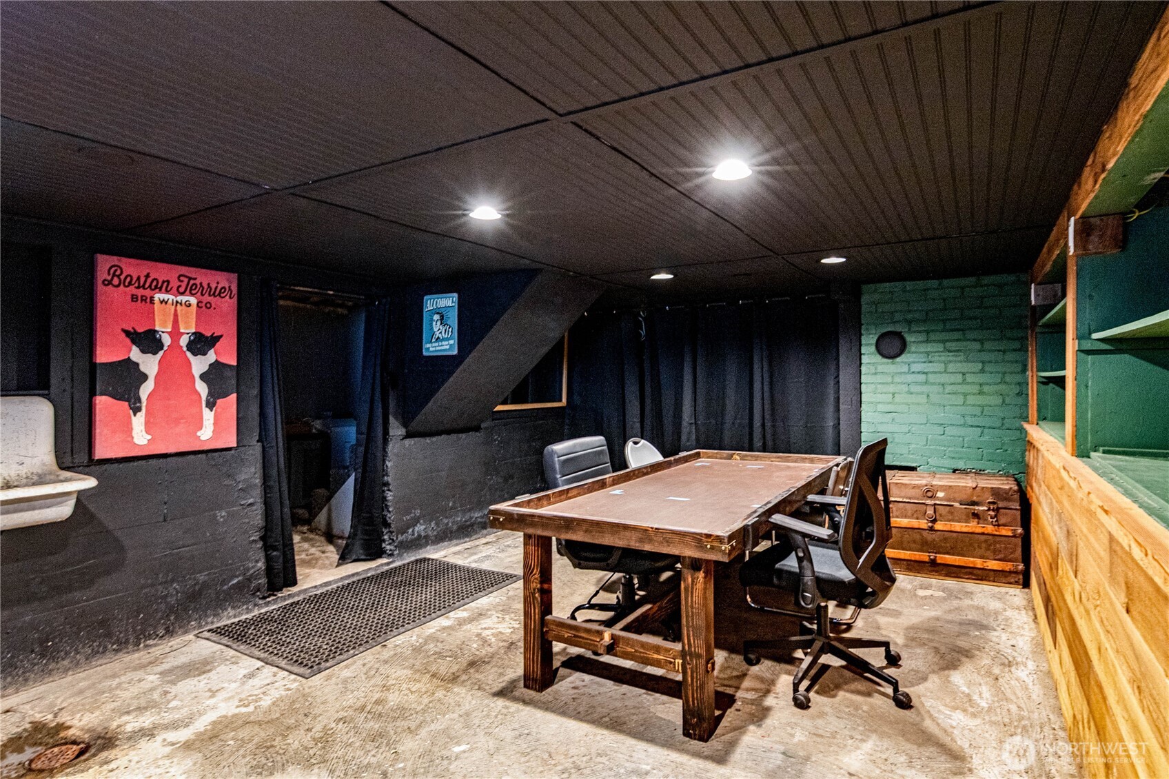 231 W Fourth Street , Port Angeles, WA 98362