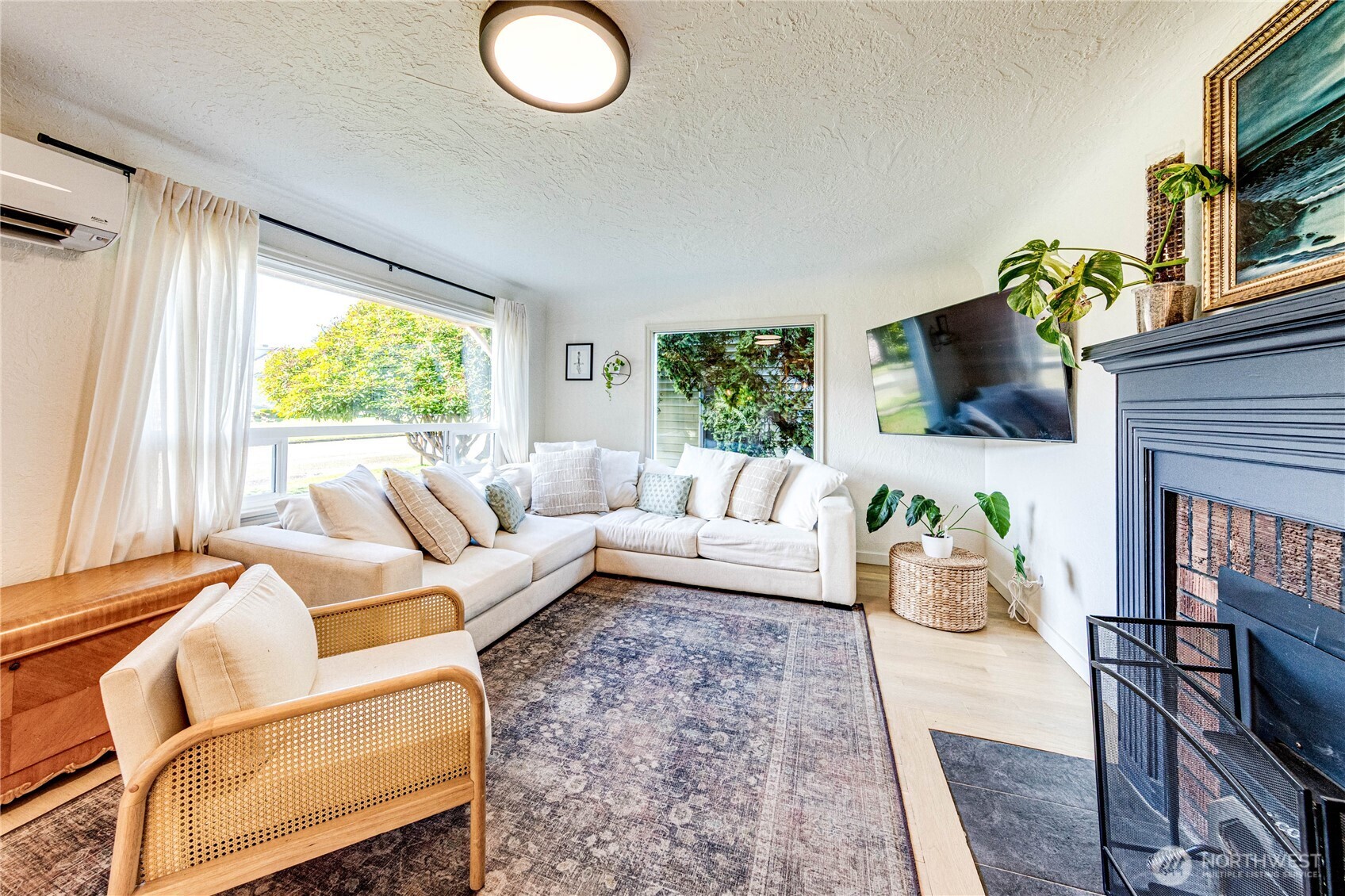 231 W Fourth Street , Port Angeles, WA 98362