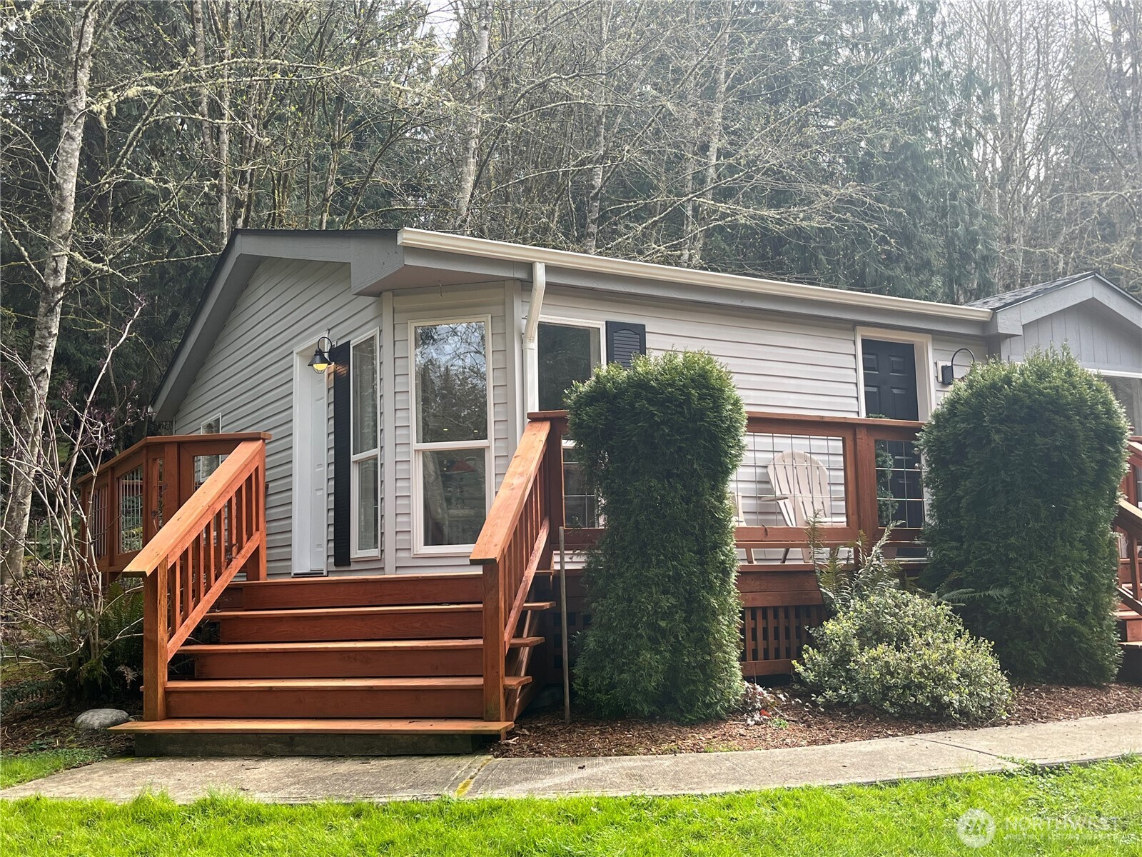 24022 Vinland Terrace NW, Poulsbo, WA 98370