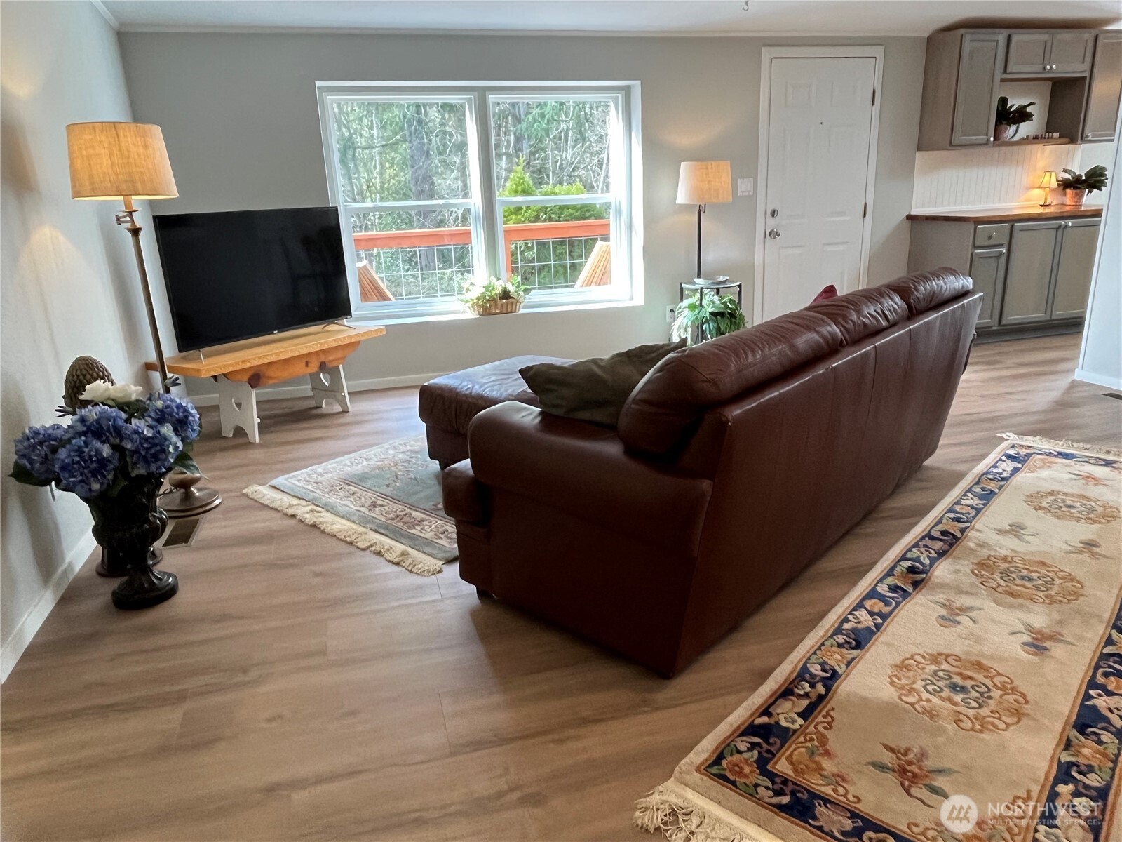 24022 Vinland Terrace NW, Poulsbo, WA 98370