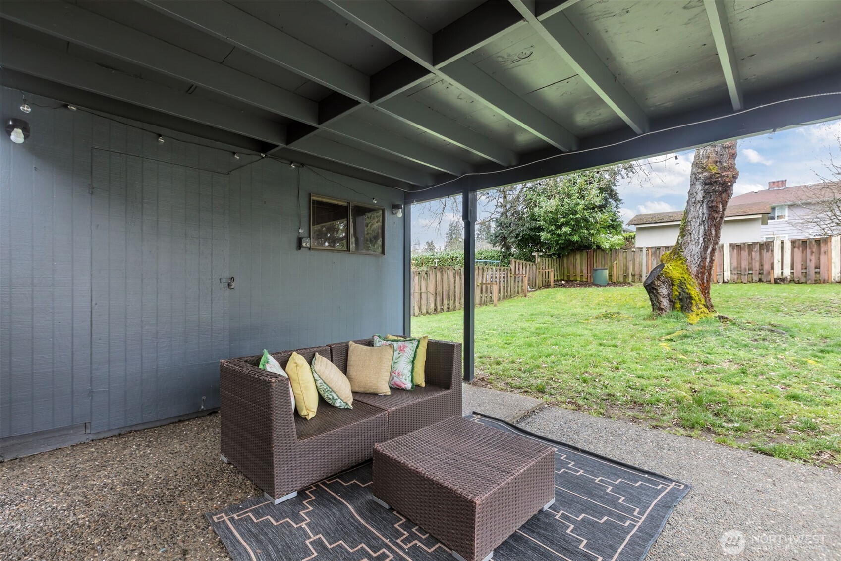 13655 2nd Avenue S, Burien, WA 98168