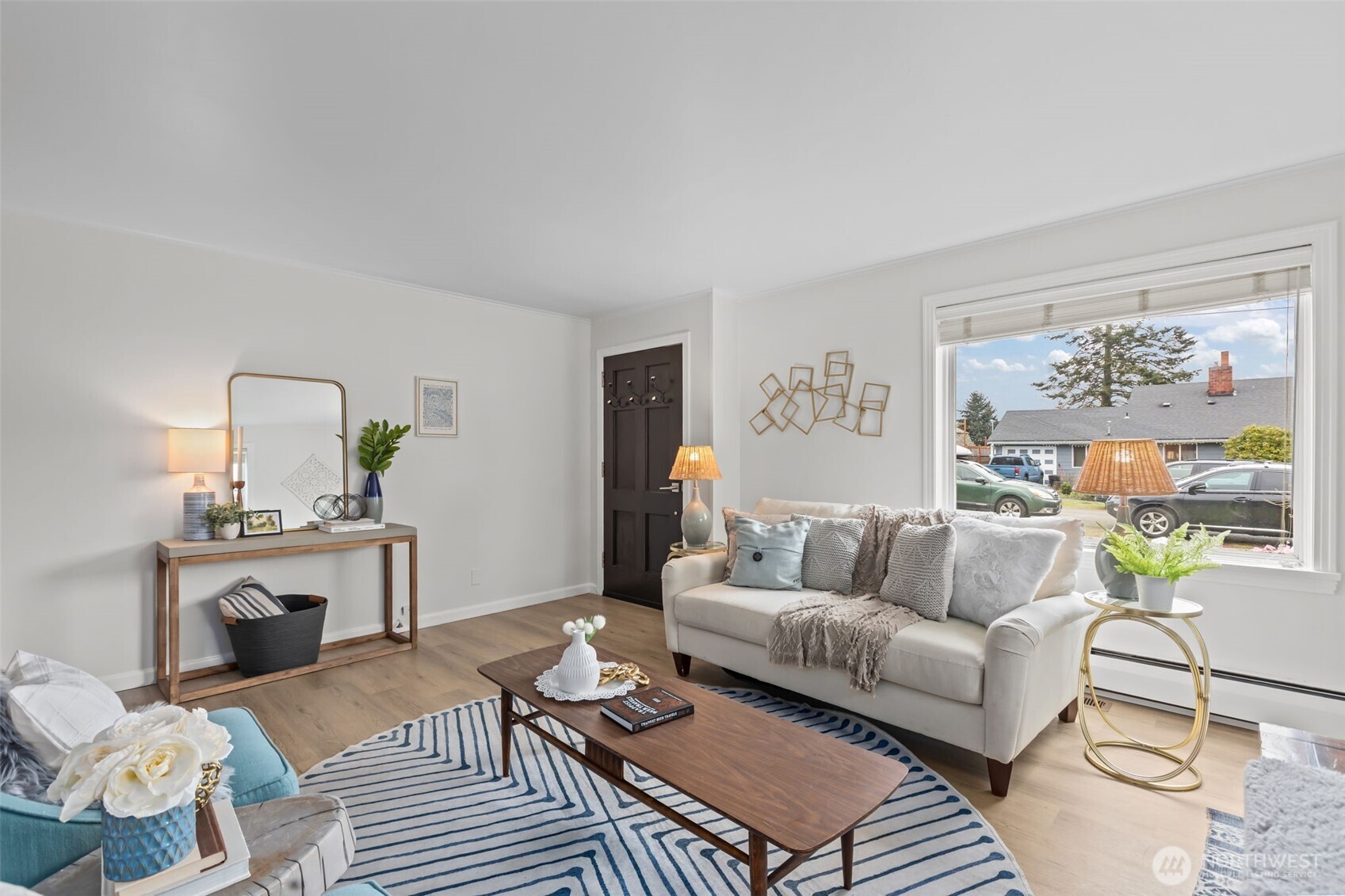 13655 2nd Avenue S, Burien, WA 98168