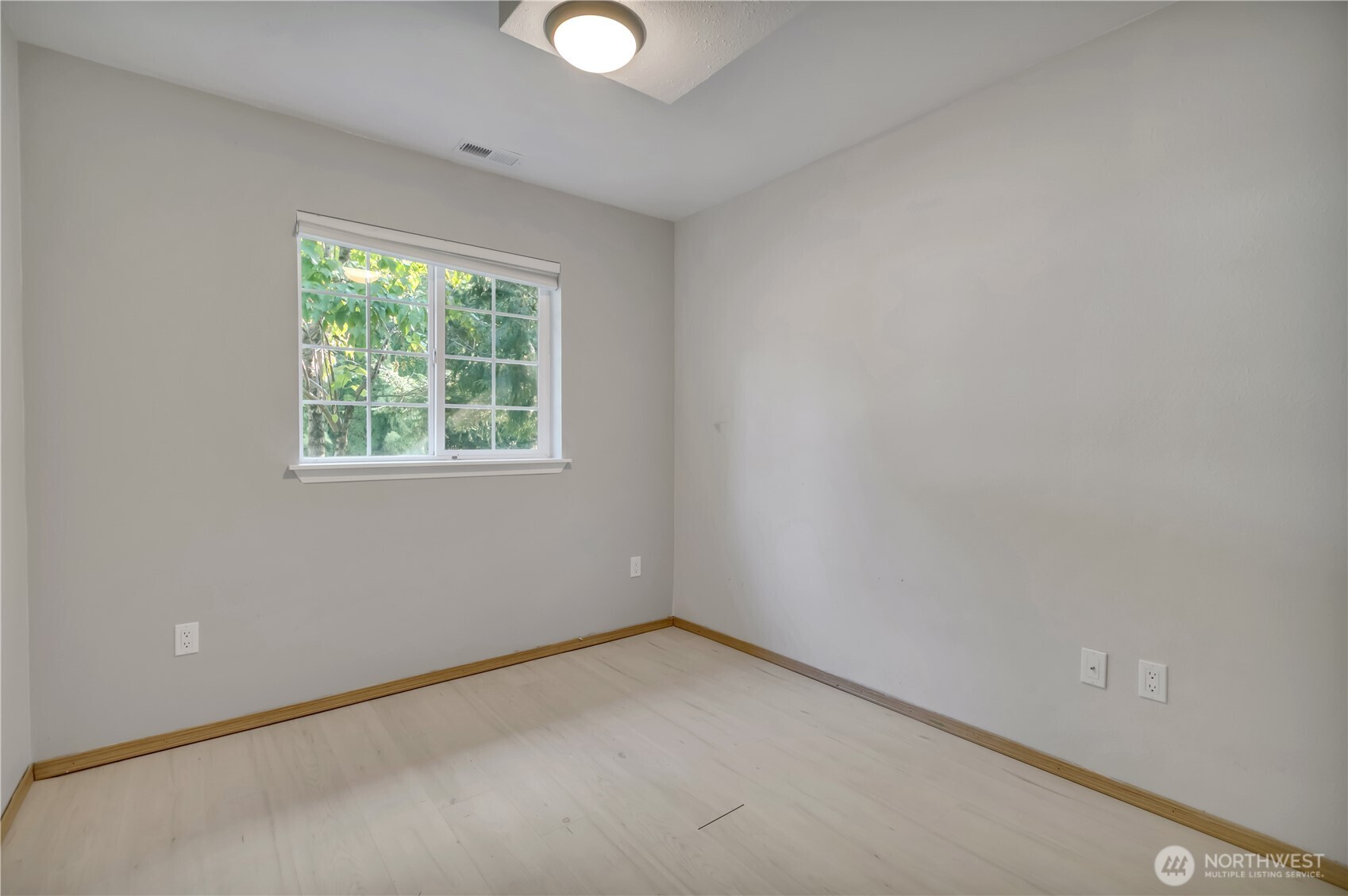 5329 S Vista Drive E, Bonney Lake, WA 98391