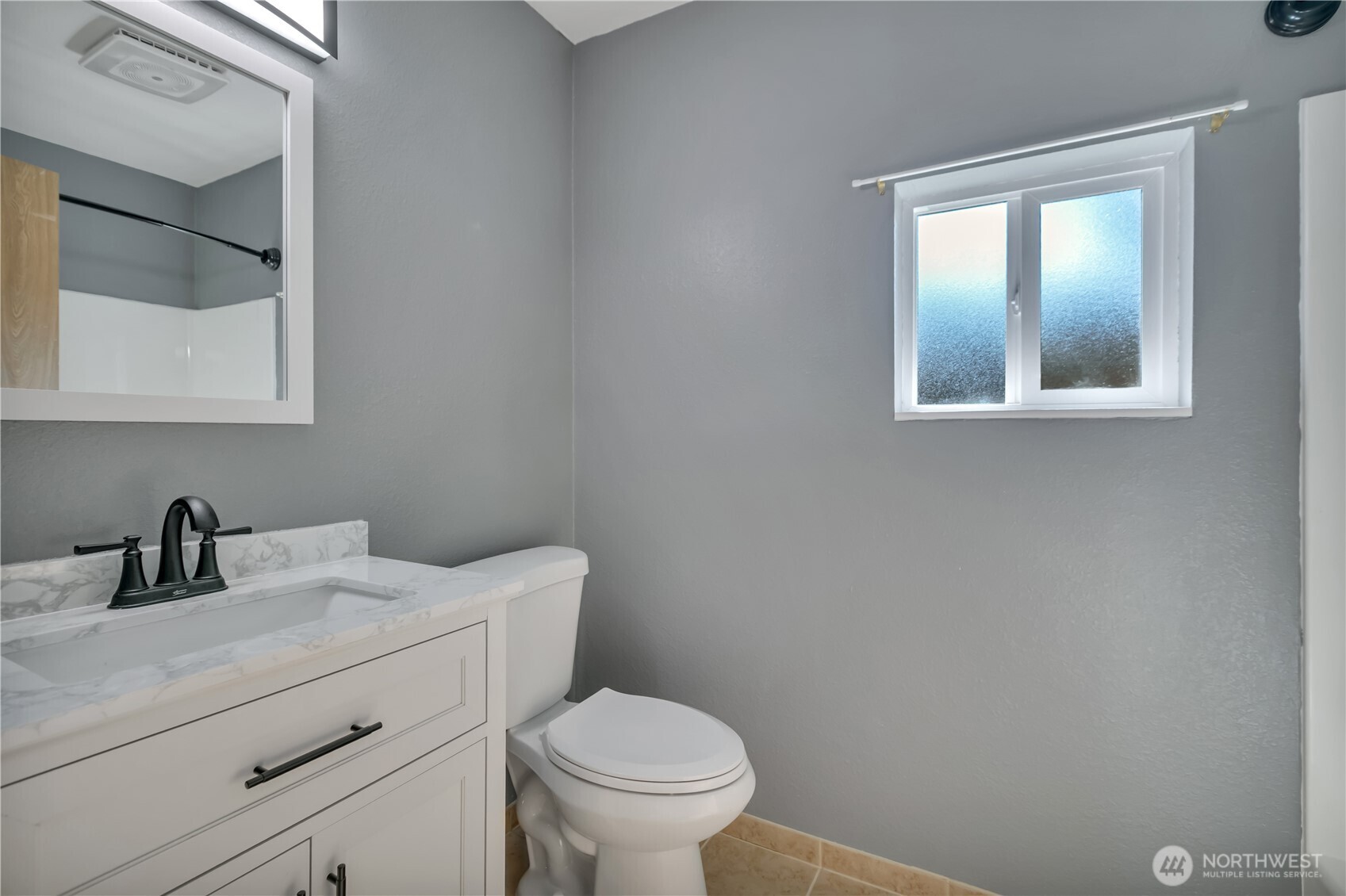 5329 S Vista Drive E, Bonney Lake, WA 98391