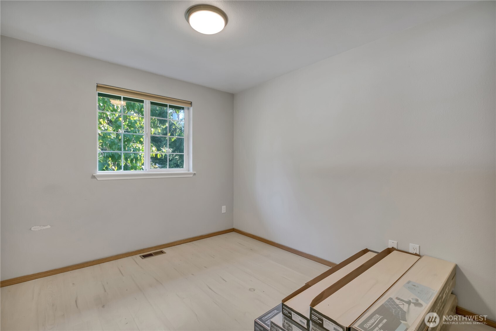 5329 S Vista Drive E, Bonney Lake, WA 98391