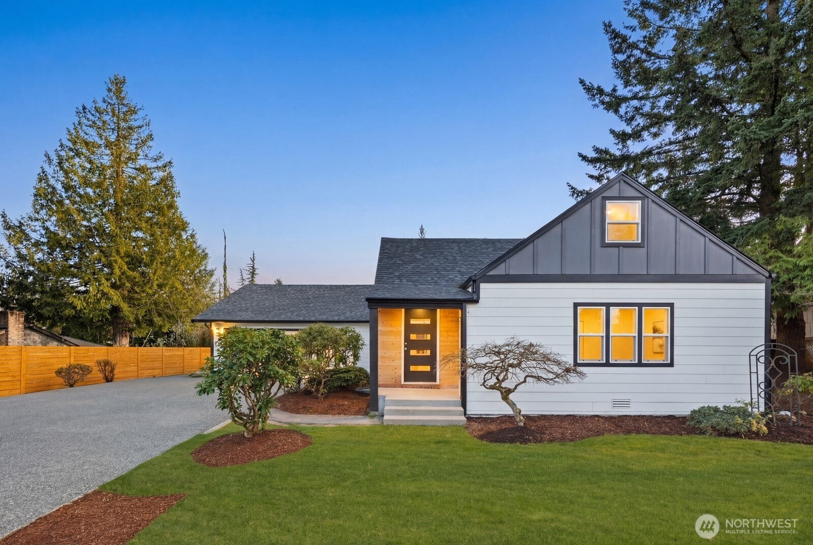 2406 100th Street SE, Everett, WA 98208