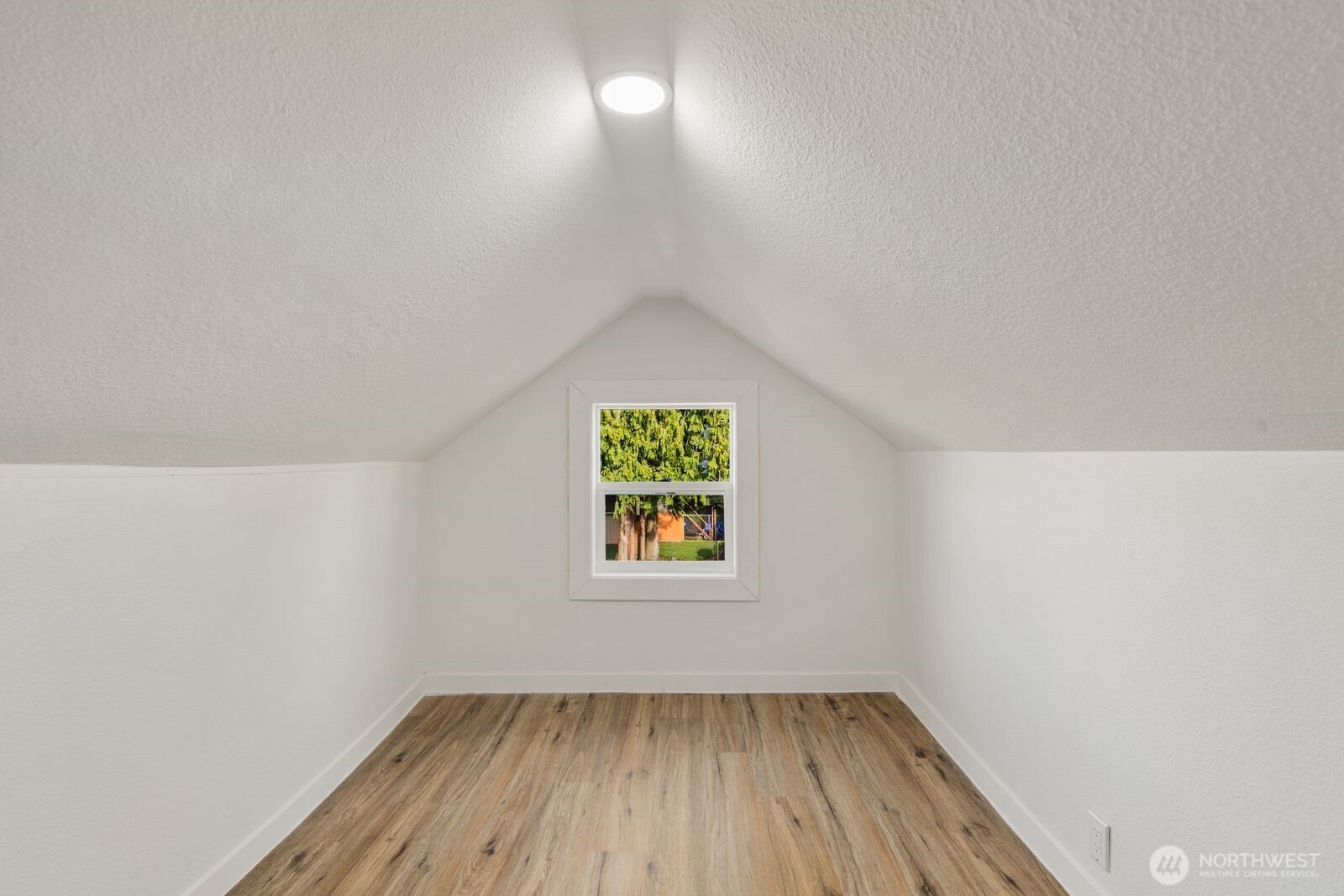 2406 100th Street SE, Everett, WA 98208