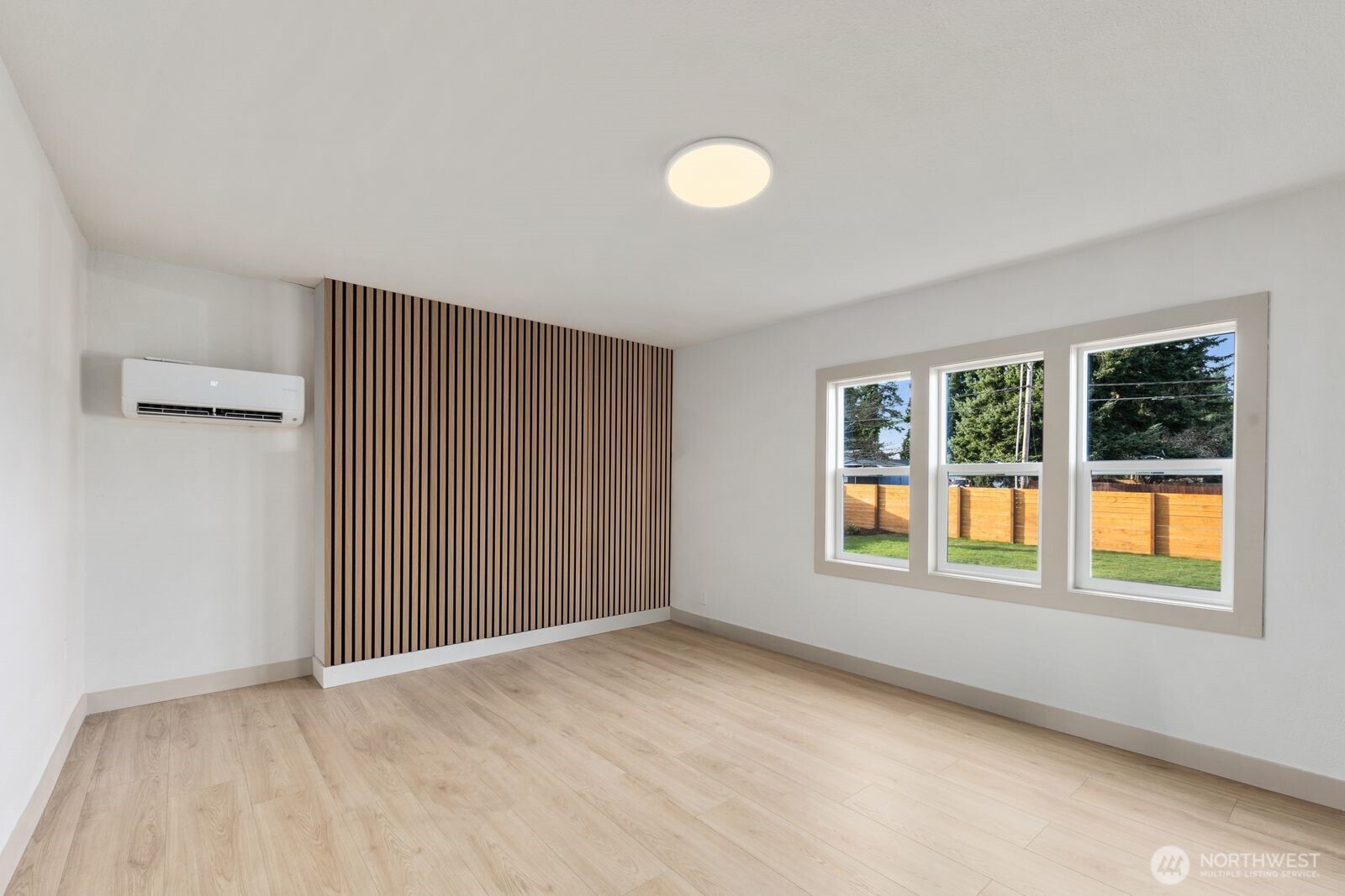 2406 100th Street SE, Everett, WA 98208