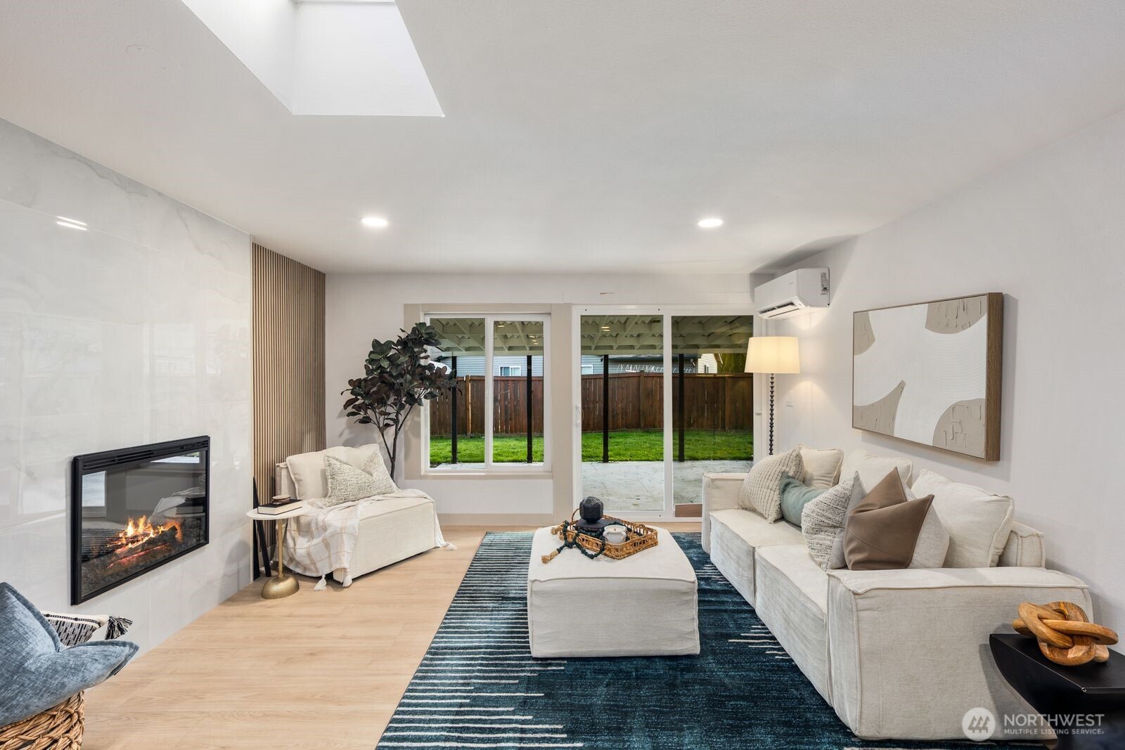 2406 100th Street SE, Everett, WA 98208