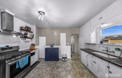 513 S Pine Street , Burlington, WA 98233 - Photo 11