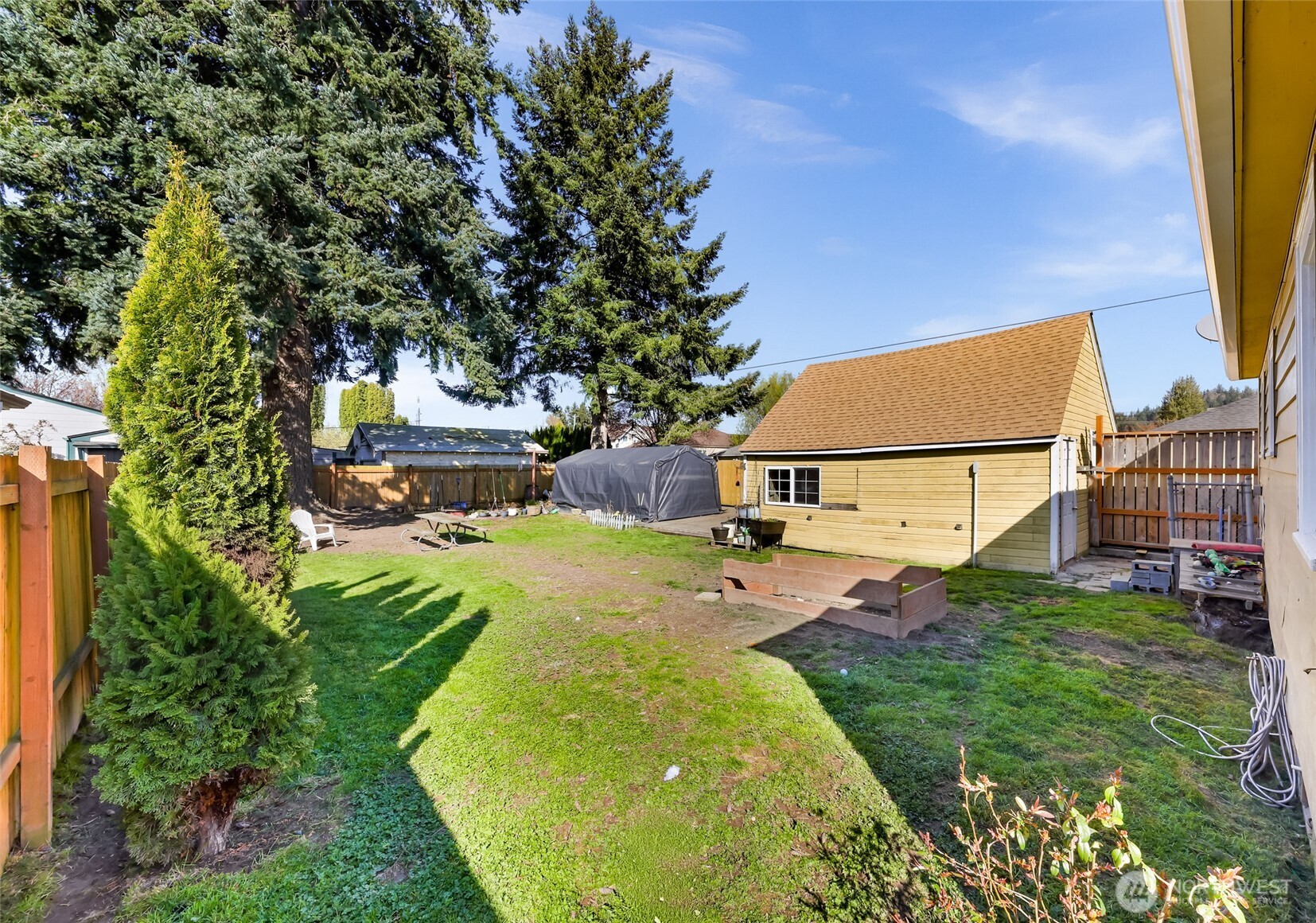 513 S Pine Street , Burlington, WA 98233
