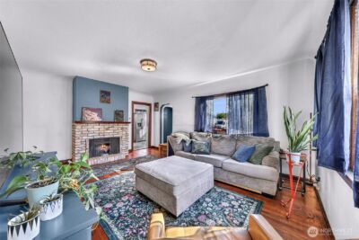 513 S Pine Street , Burlington, WA 98233 - Photo 7