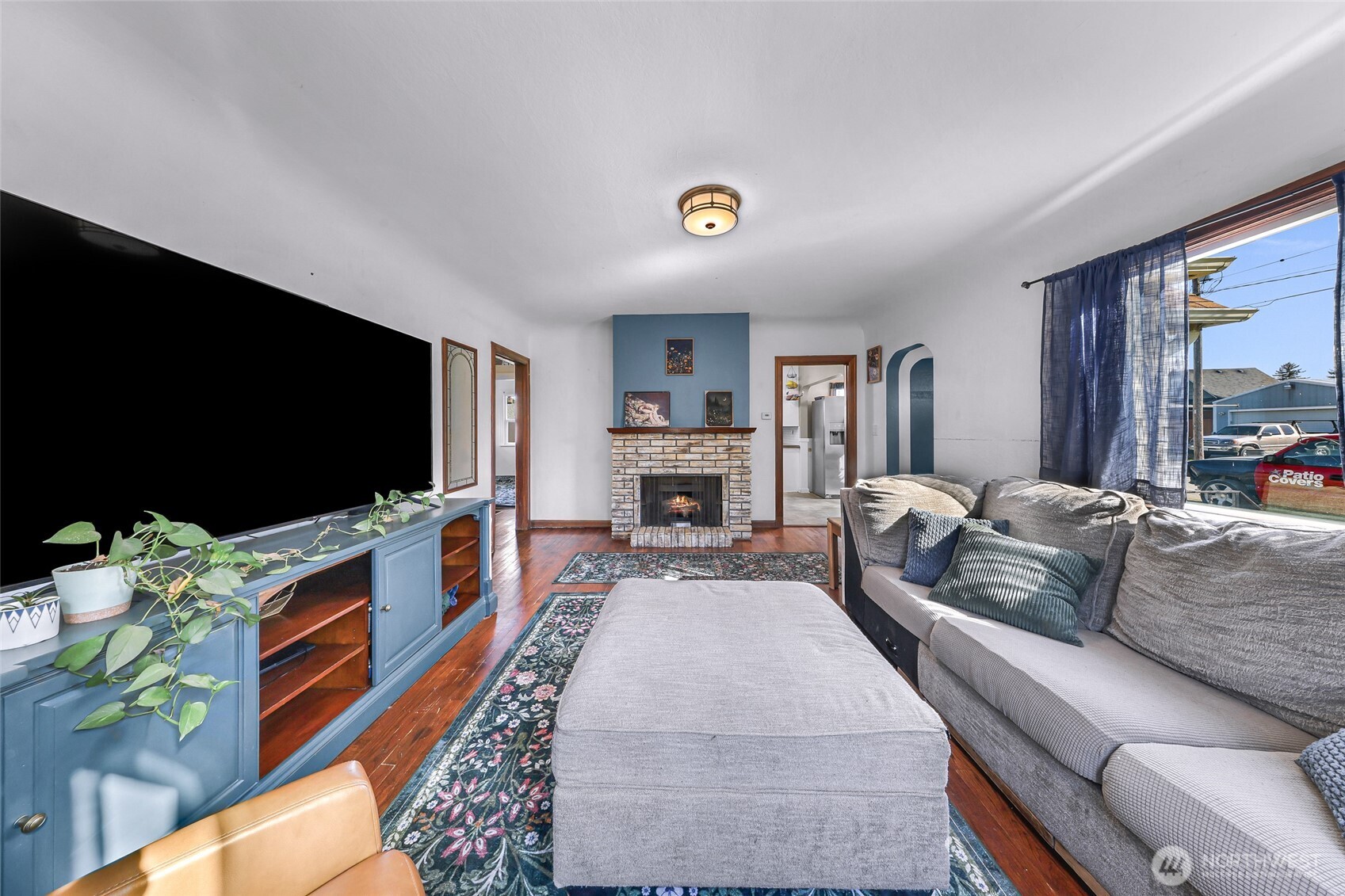 513 S Pine Street , Burlington, WA 98233