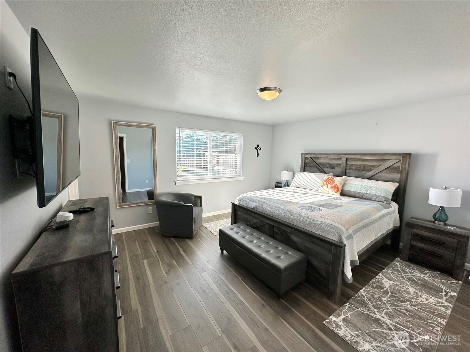 401 Seashore Street SW, Ocean Shores, WA 98569